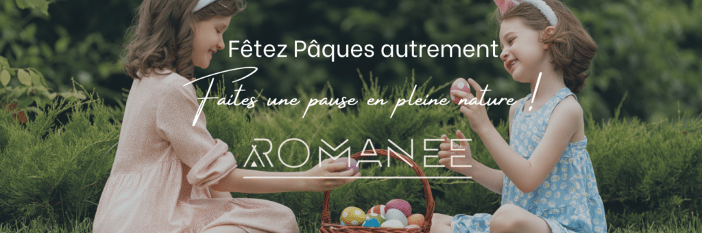 Deux filles jouent avec des œufs de Pâques.